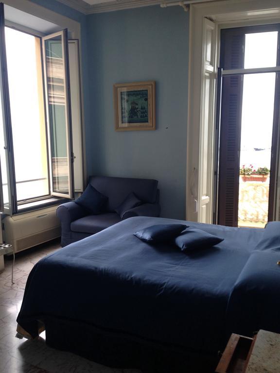 나폴리 La Dimora Dei Baroni B&B 객실 사진
